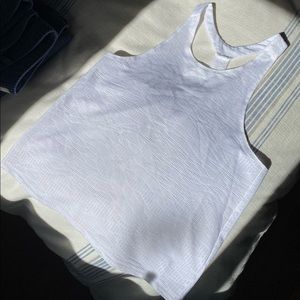 Sports top